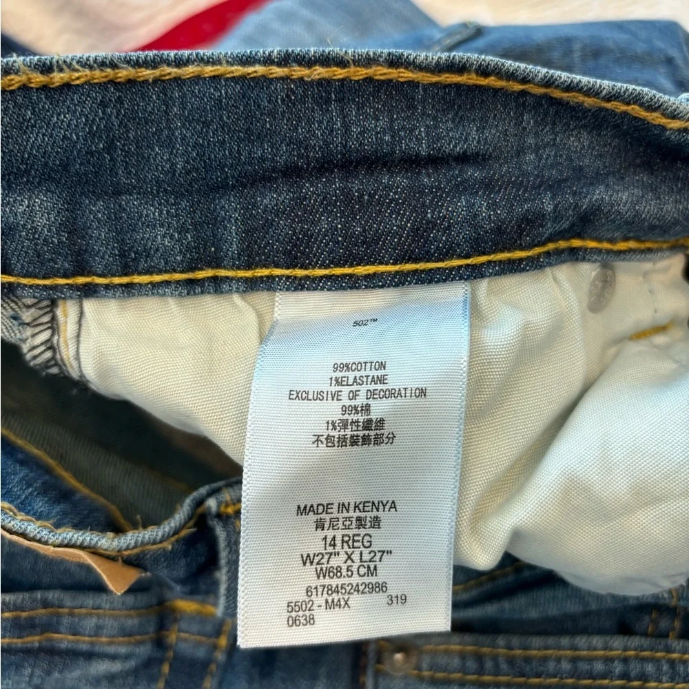 Levi’s 502 Regular Taper Medium Wash Boy’s Size 14 Jeans